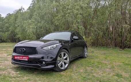 Infiniti QX70, 2014 год, 2 500 000 рублей, 1 фотография