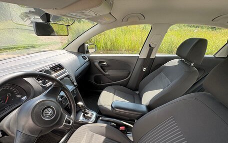 Volkswagen Polo VI (EU Market), 2013 год, 460 000 рублей, 13 фотография