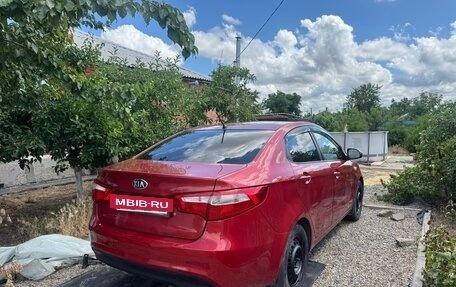 KIA Rio III рестайлинг, 2014 год, 830 000 рублей, 3 фотография