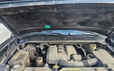 Infiniti QX56, 2004 год, 850 000 рублей, 10 фотография