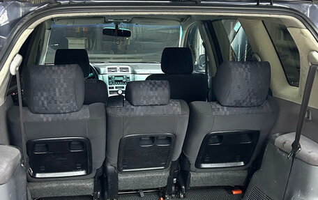 Toyota Avensis Verso I рестайлинг, 2003 год, 675 000 рублей, 9 фотография