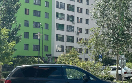 Toyota Avensis Verso I рестайлинг, 2003 год, 675 000 рублей, 15 фотография