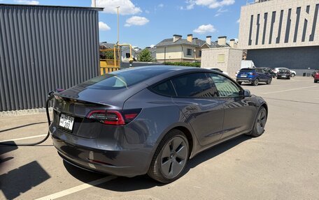 Tesla Model 3 I, 2021 год, 1 990 000 рублей, 6 фотография