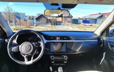 KIA Rio IV, 2021 год, 1 410 000 рублей, 12 фотография