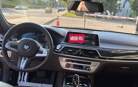 BMW 7 серия, 2017 год, 4 250 000 рублей, 9 фотография