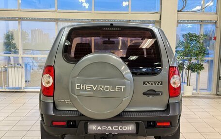 Chevrolet Niva I рестайлинг, 2014 год, 550 000 рублей, 4 фотография