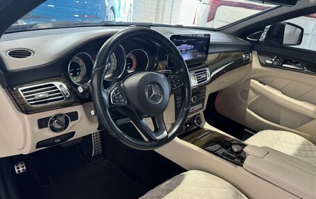 Mercedes-Benz CLS, 2014 год, 2 900 000 рублей, 20 фотография