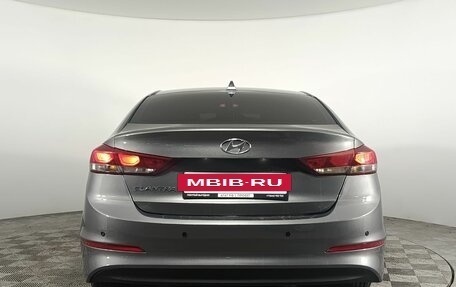 Hyundai Elantra VI рестайлинг, 2017 год, 1 090 000 рублей, 6 фотография