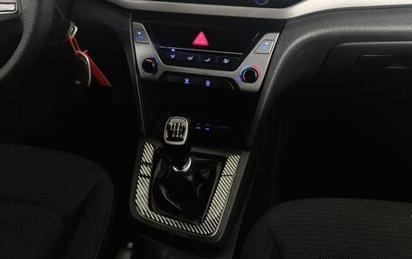 Hyundai Elantra VI рестайлинг, 2017 год, 1 090 000 рублей, 14 фотография