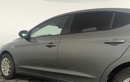 Hyundai Elantra VI рестайлинг, 2017 год, 1 090 000 рублей, 18 фотография