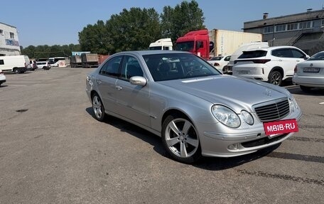 Mercedes-Benz E-Класс, 2002 год, 525 000 рублей, 2 фотография