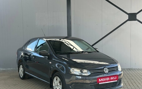 Volkswagen Polo VI (EU Market), 2012 год, 690 000 рублей, 2 фотография