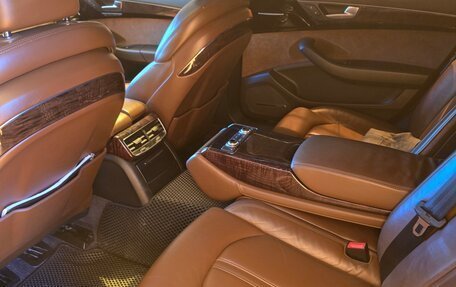 Audi A8, 2011 год, 1 550 000 рублей, 4 фотография
