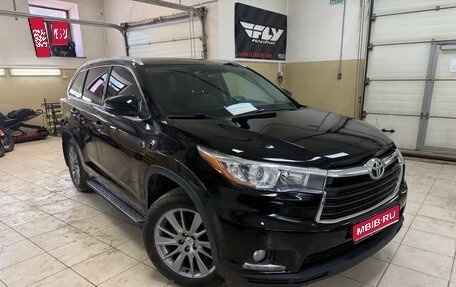Toyota Highlander III, 2014 год, 2 550 000 рублей, 1 фотография