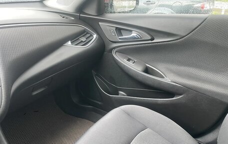 Chevrolet Malibu IX, 2016 год, 1 300 000 рублей, 10 фотография