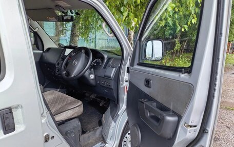 Toyota Town Ace IV, 2017 год, 1 880 000 рублей, 4 фотография