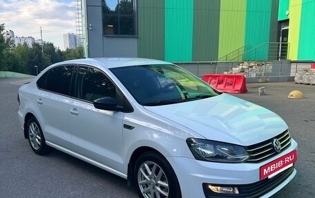 Volkswagen Polo VI (EU Market), 2018 год, 980 000 рублей, 2 фотография