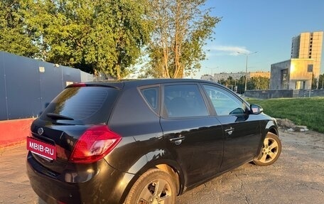 KIA cee'd I рестайлинг, 2010 год, 490 000 рублей, 8 фотография