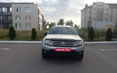 Renault Duster I рестайлинг, 2014 год, 1 050 000 рублей, 2 фотография