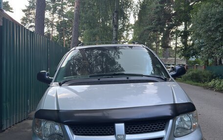 Dodge Caravan IV, 2002 год, 439 000 рублей, 2 фотография