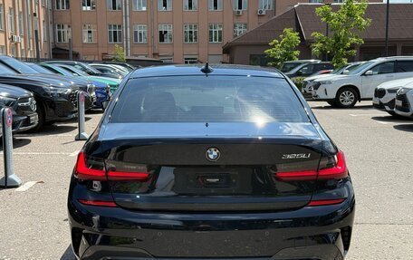 BMW 3 серия, 2023 год, 3 190 000 рублей, 9 фотография