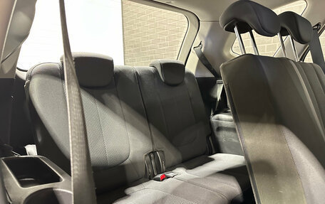 KIA Carens III (RP), 2009 год, 750 000 рублей, 11 фотография