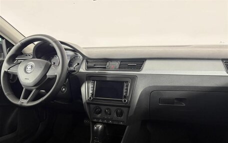 Skoda Rapid I, 2016 год, 1 050 000 рублей, 14 фотография
