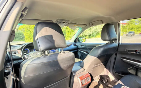 Toyota Camry, 2016 год, 2 400 000 рублей, 10 фотография