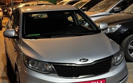 KIA Rio III рестайлинг, 2016 год, 1 050 000 рублей, 13 фотография