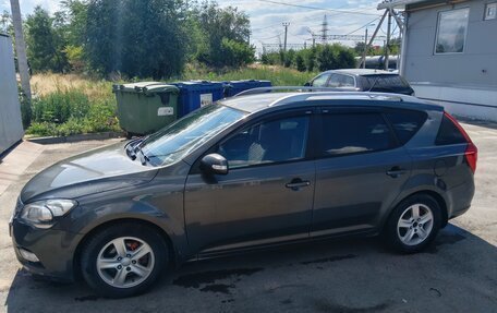 KIA cee'd I рестайлинг, 2011 год, 800 000 рублей, 9 фотография