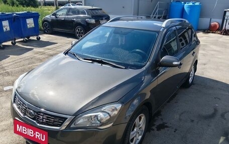 KIA cee'd I рестайлинг, 2011 год, 800 000 рублей, 8 фотография
