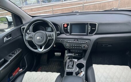 KIA Sportage IV рестайлинг, 2017 год, 1 999 999 рублей, 6 фотография