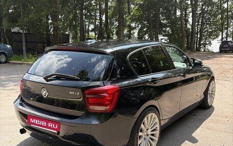 BMW 1 серия, 2011 год, 990 000 рублей, 6 фотография