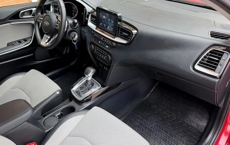 KIA cee'd III, 2018 год, 1 600 000 рублей, 13 фотография