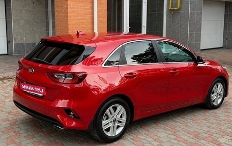 KIA cee'd III, 2018 год, 1 600 000 рублей, 7 фотография