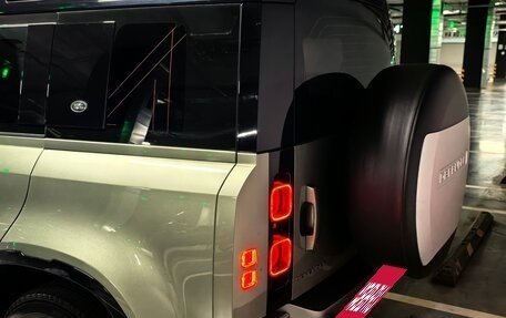 Land Rover Defender II, 2021 год, 4 250 000 рублей, 5 фотография