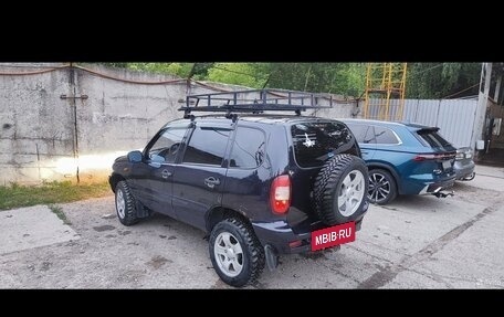 Chevrolet Niva I рестайлинг, 2005 год, 380 000 рублей, 2 фотография