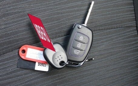 Hyundai Solaris II рестайлинг, 2015 год, 1 092 000 рублей, 17 фотография