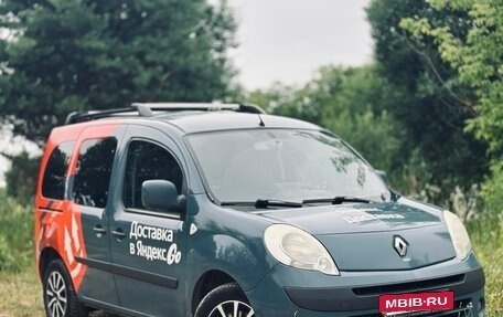 Renault Kangoo II рестайлинг, 2008 год, 630 000 рублей, 2 фотография