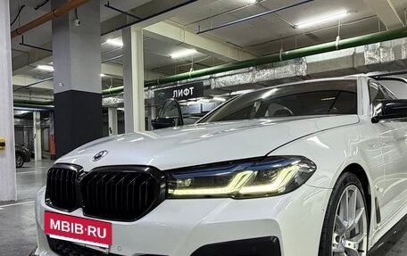 BMW 5 серия, 2020 год, 4 000 000 рублей, 2 фотография
