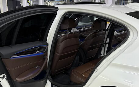 BMW 5 серия, 2020 год, 4 000 000 рублей, 32 фотография