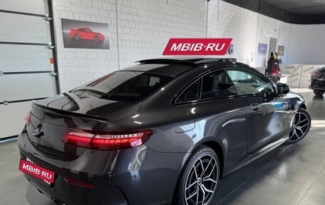 Mercedes-Benz E-Класс, 2021 год, 5 350 000 рублей, 9 фотография