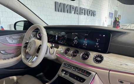Mercedes-Benz E-Класс, 2021 год, 5 350 000 рублей, 29 фотография