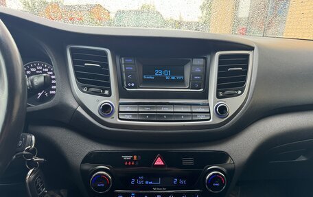Hyundai Tucson III, 2016 год, 2 150 000 рублей, 24 фотография