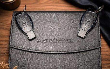Mercedes-Benz C-Класс, 2017 год, 1 850 000 рублей, 2 фотография