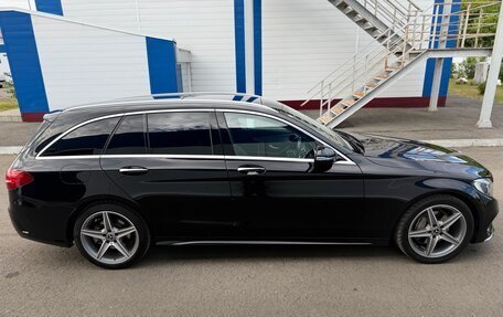 Mercedes-Benz C-Класс, 2017 год, 1 850 000 рублей, 6 фотография