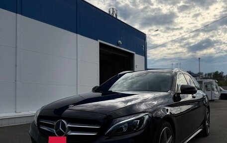 Mercedes-Benz C-Класс, 2017 год, 1 850 000 рублей, 5 фотография