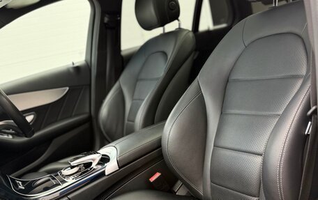 Mercedes-Benz C-Класс, 2017 год, 1 850 000 рублей, 24 фотография
