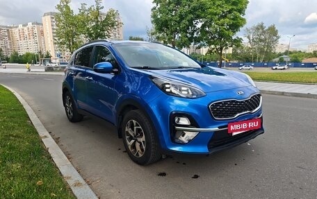KIA Sportage IV рестайлинг, 2020 год, 2 300 000 рублей, 7 фотография