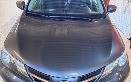 Toyota RAV4, 2015 год, 2 100 000 рублей, 4 фотография